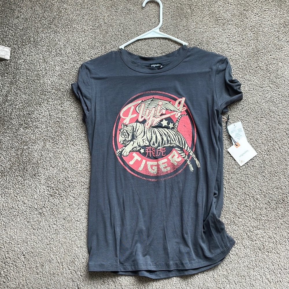 T shirt